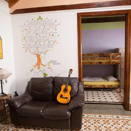 La Terrera Youth Hostal La Laguna (Tenerife)