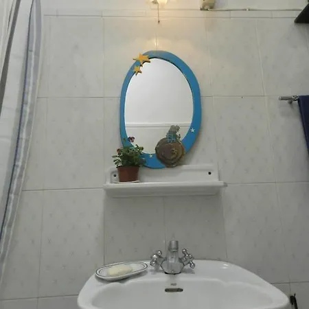 Hostel La Terrera Youth *